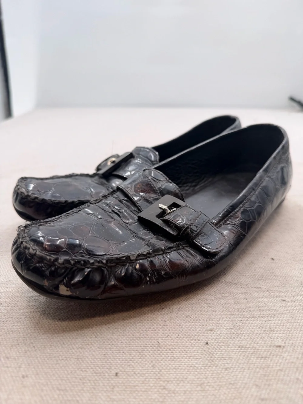 Stuart Weitzman Brown Croc-Embossed Leather Loafers with Buckle